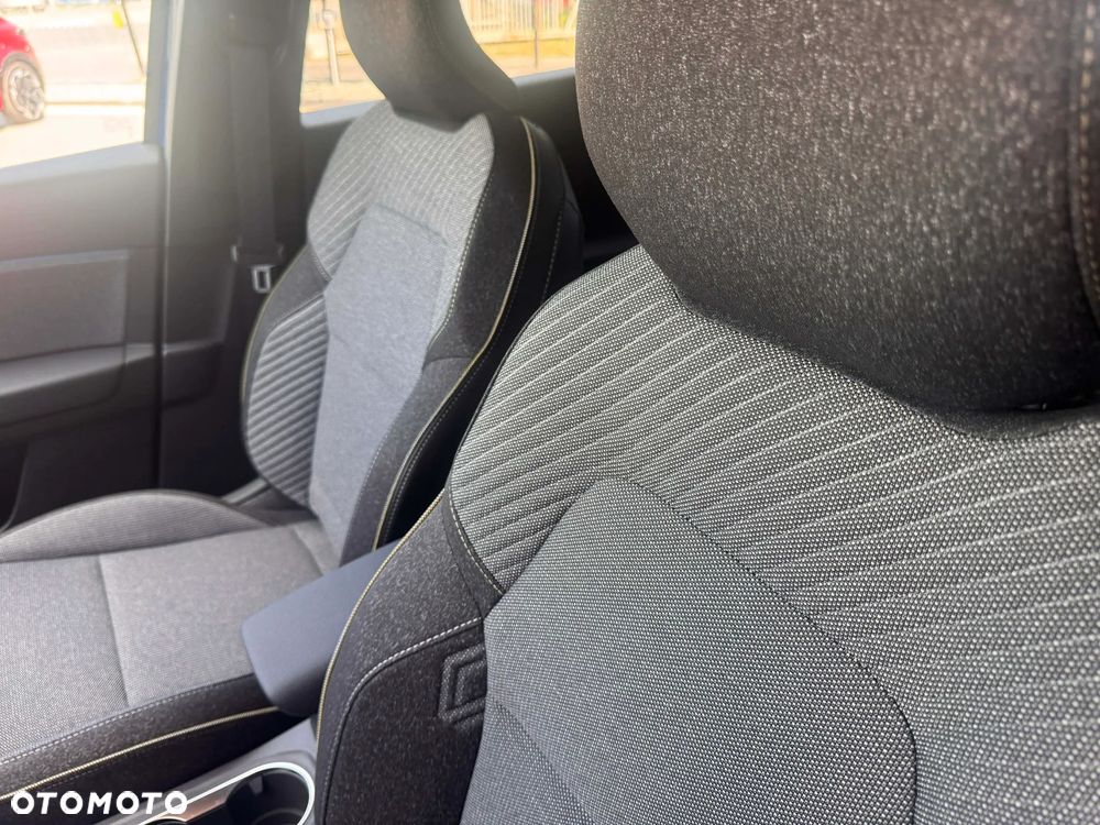 Renault Captur - 4