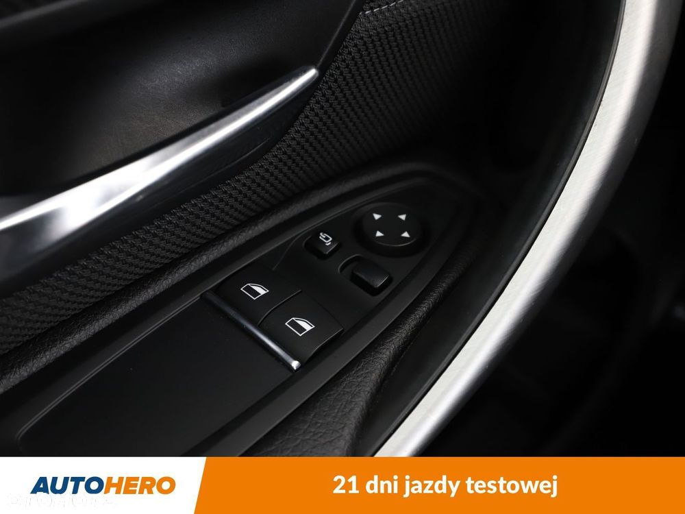 BMW Seria 4 420d Sport Line - 33