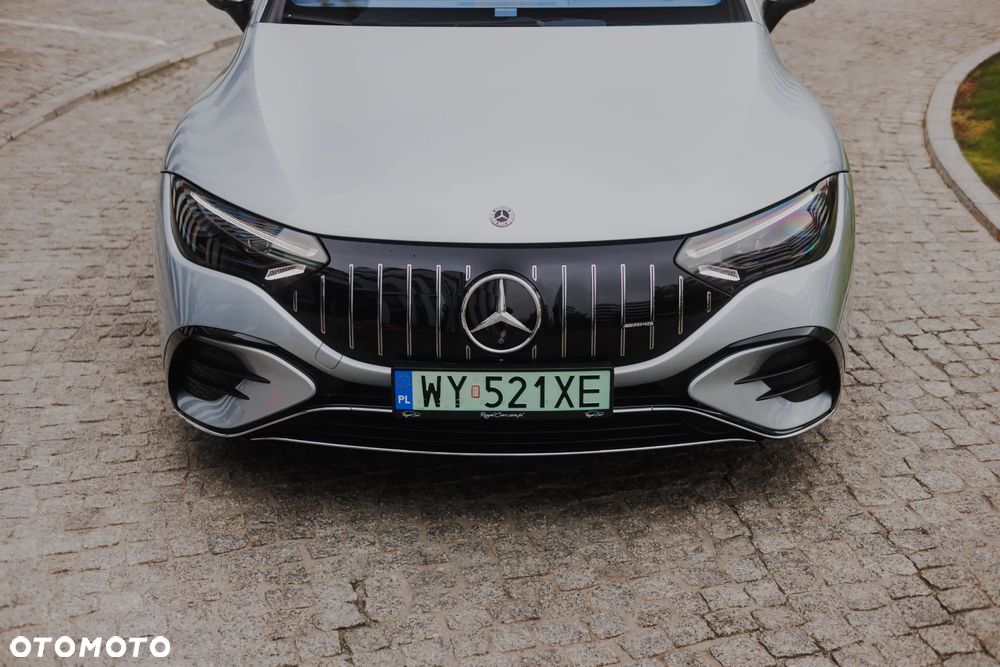 Mercedes-Benz Eqe 2022 photo 2
