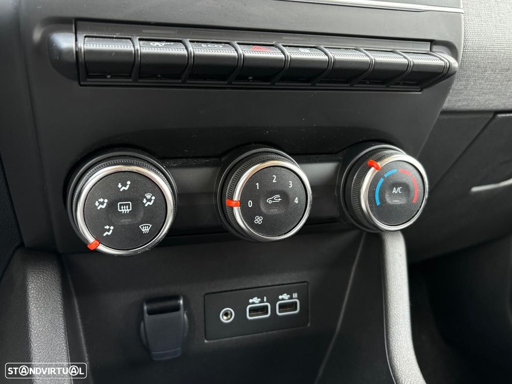 Renault Clio 1.0 TCe Evolution - 12