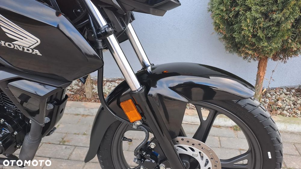 Honda CBF - 13