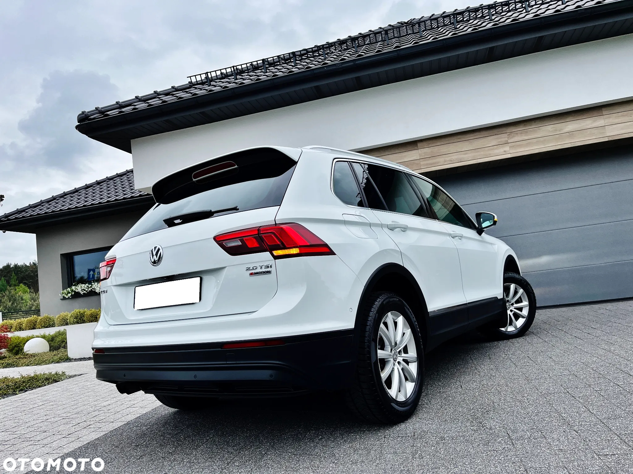 Volkswagen Tiguan 2.0 TSI 4Motion DSG Exclusive - 5