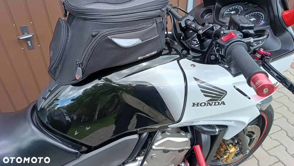 Honda CBF - 16