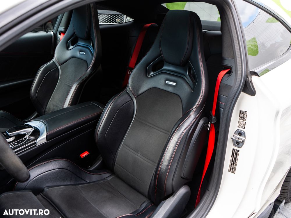 Mercedes-Benz C 43 AMG Coupe 4Matic - 32