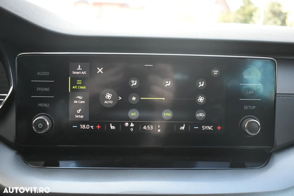 Skoda Octavia 2.0 TDI DSG Ambition - 19