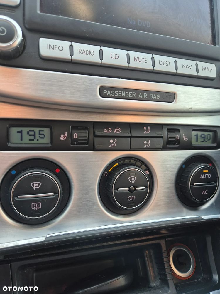 Volkswagen Passat 2.0 TDI DPF 4Motion Highline - 10