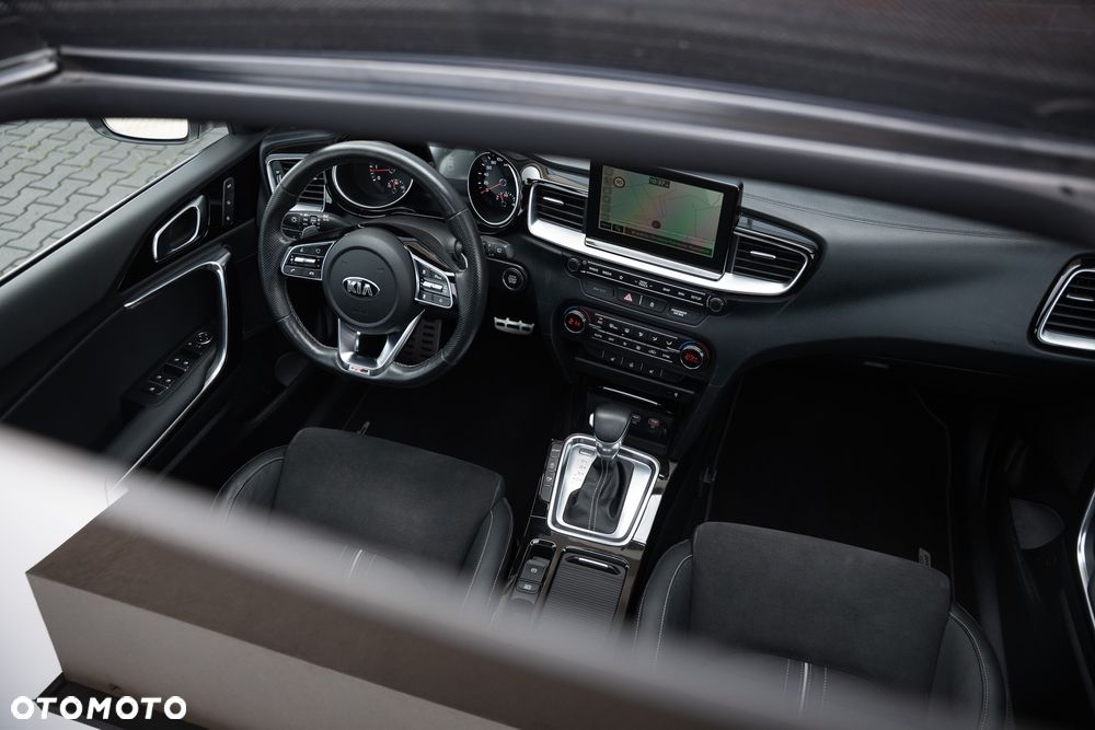 Kia ProCeed 1.4 T-GDI GT Line DCT - 28