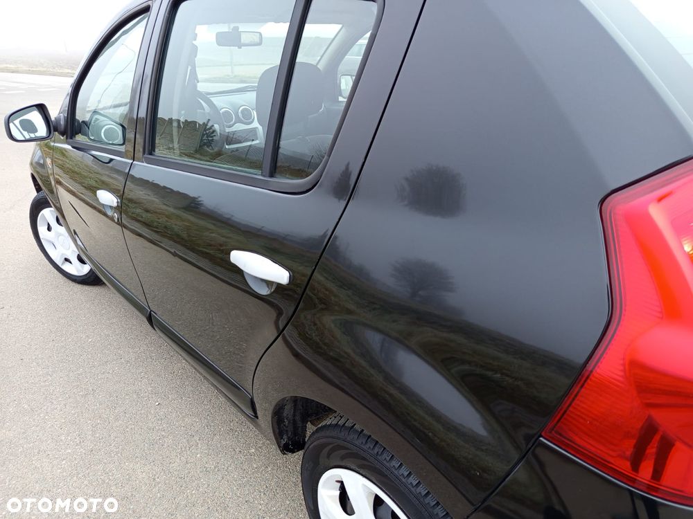 Dacia Sandero 1.4 Laureate - 24