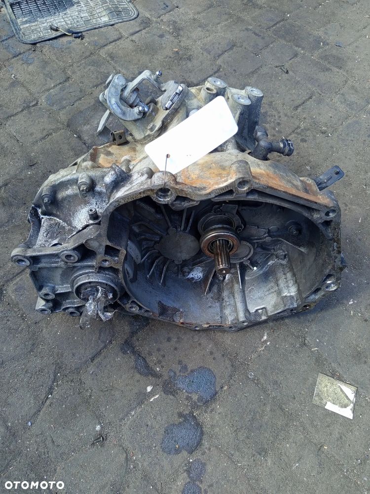SKRZYNIA BIEGÓW OPEL ASTRA 3 III 1.7 DTH F23 - 1