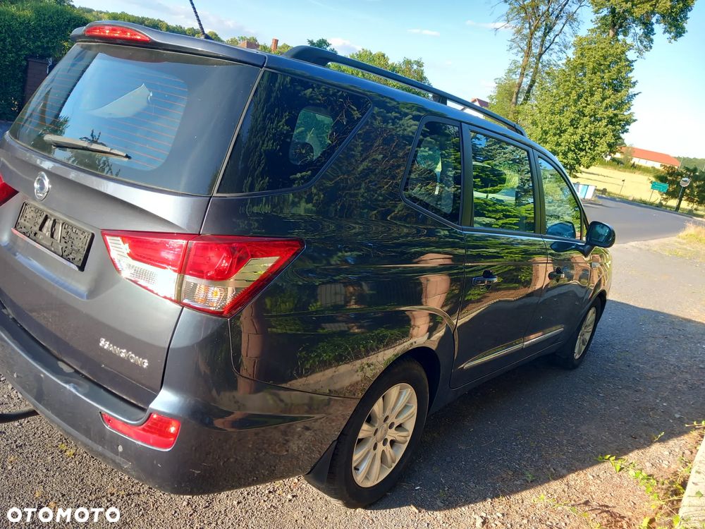 SsangYong/KGM Rodius 200 e-XDi Quartz - 10