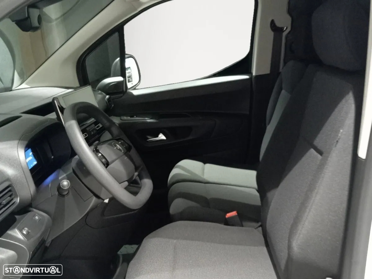 Opel Combo L1 1.5D - 9