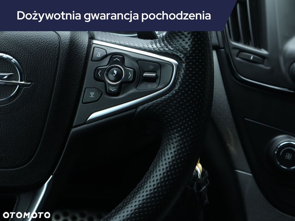 Opel Insignia - 21