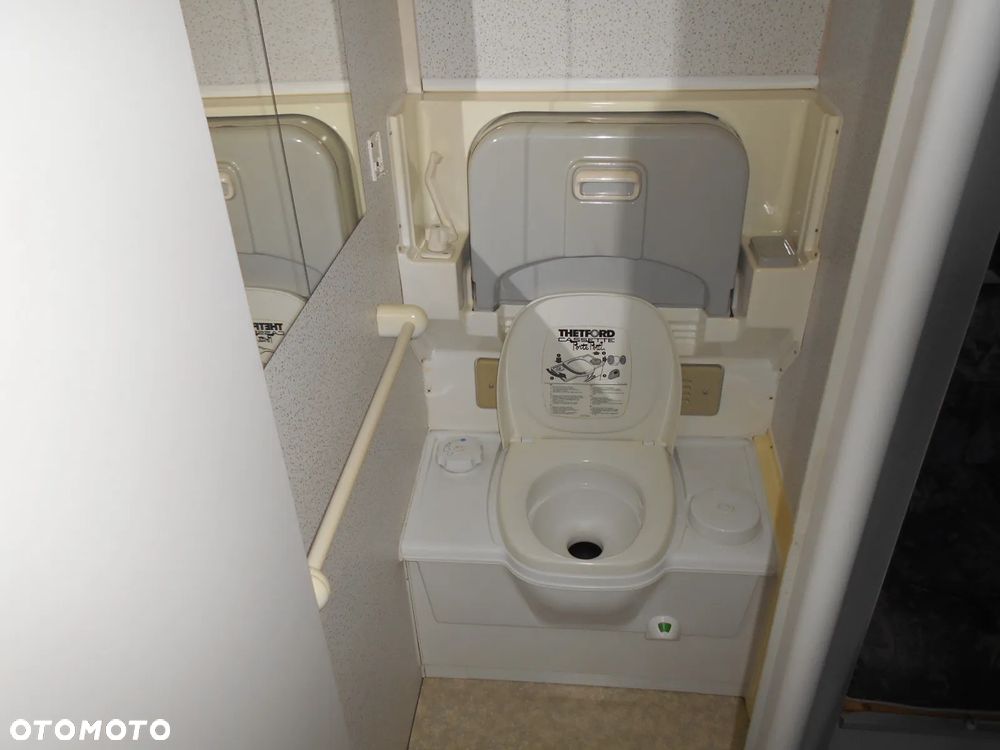 Delta CARAVANS 4300 TZ - 9