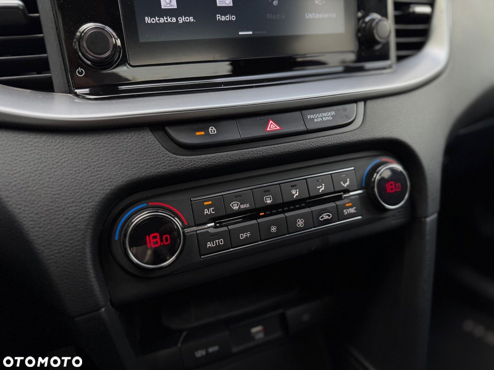 Kia XCeed 1.4 T-GDI M - 21
