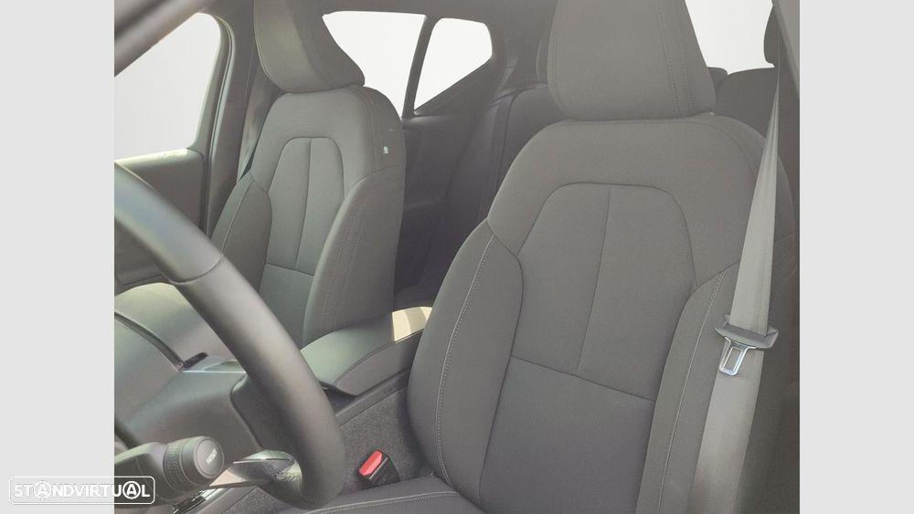 Volvo EX40 82 kWh Single Motor Extended Range Plus - 10