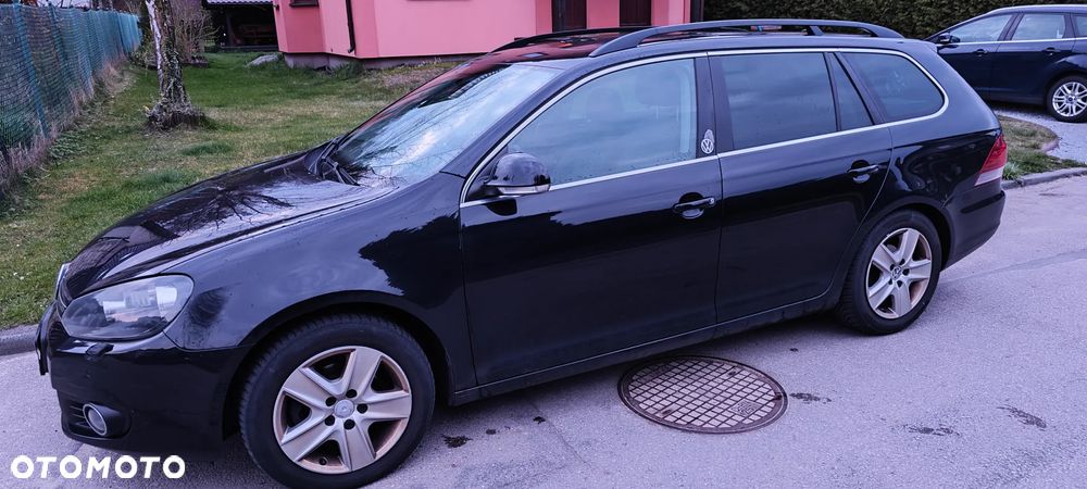 Volkswagen Golf 1.6 TDI DPF Highline - 14