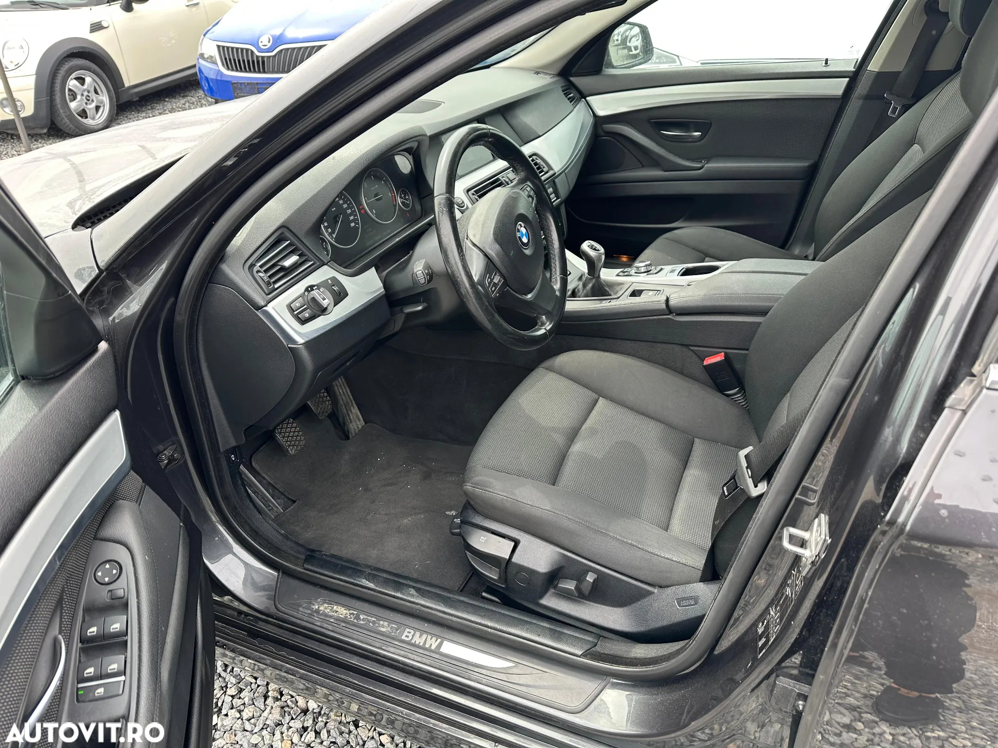 BMW Seria 5 520d Touring - 7