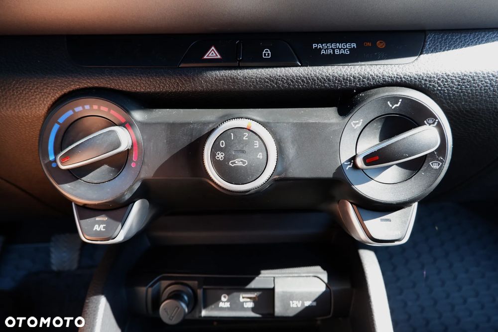 Kia Stonic 1.4 L - 20