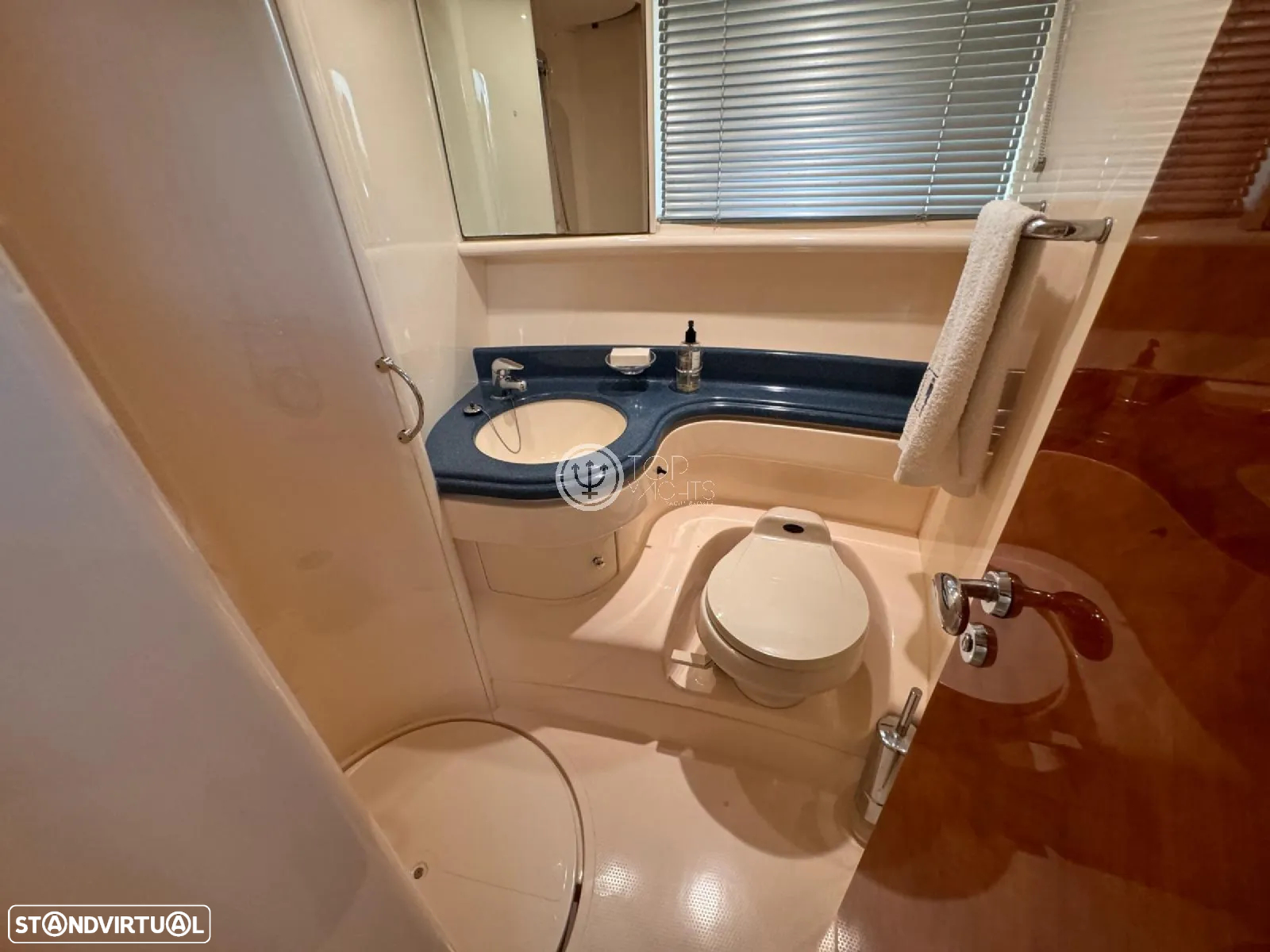 Azimut 46 - 21