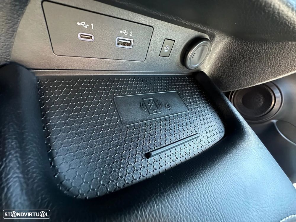 Nissan Juke 1.0 DIG-T Tekna TwoTone T DCT - 24