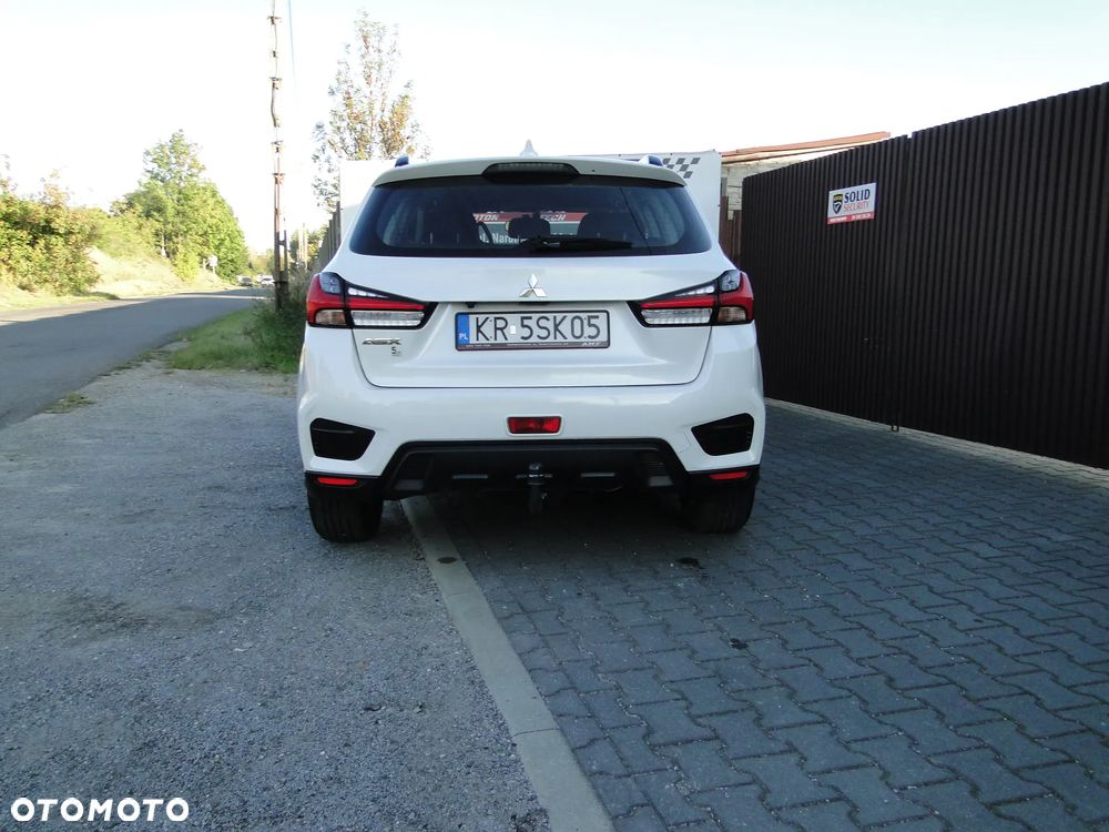 Mitsubishi ASX 2.0 Intense - 16