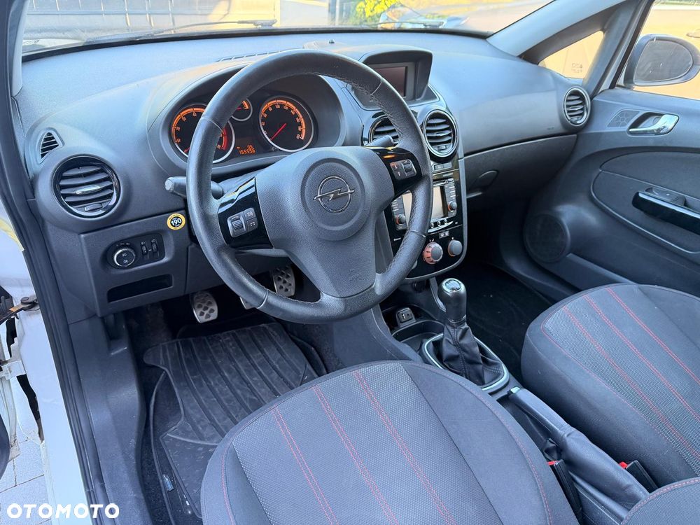 Opel Corsa 1.4 16V Color Edition - 16