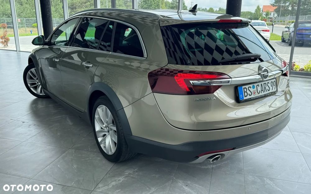 Opel Insignia - 18