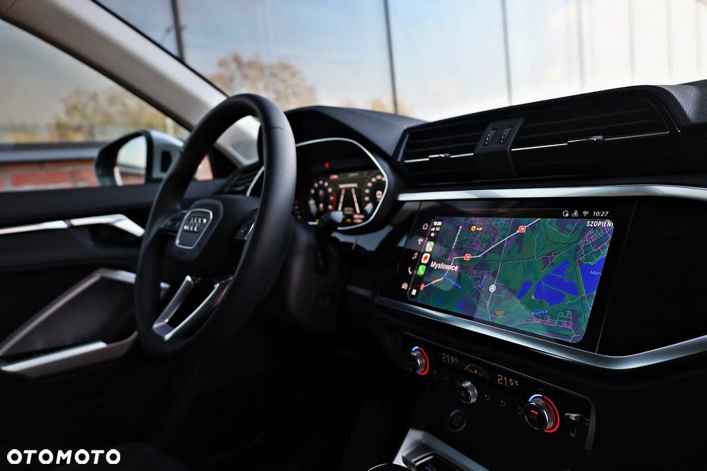 Audi Q3 Sportback - 19