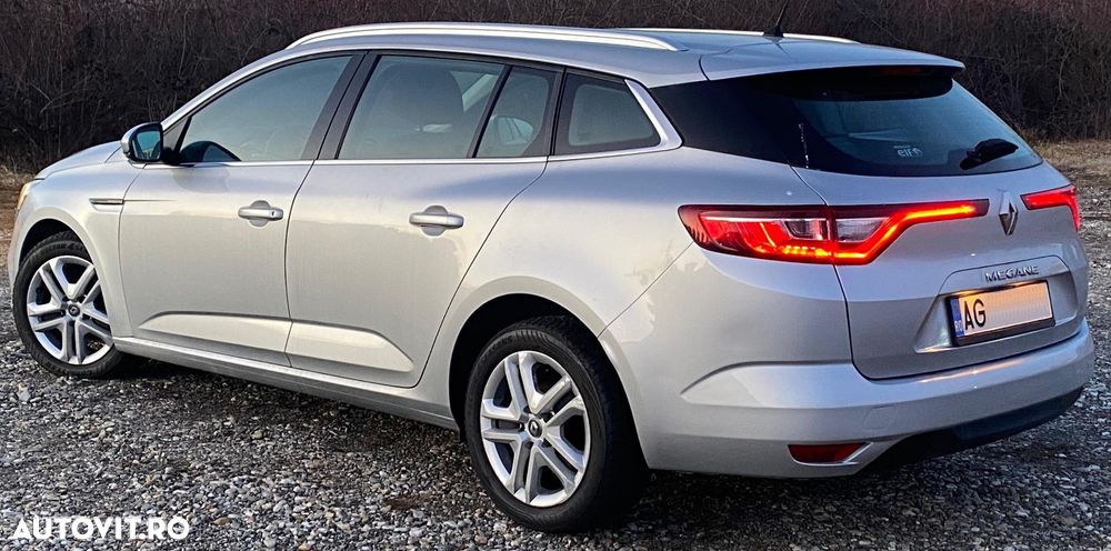Renault Megane - 8