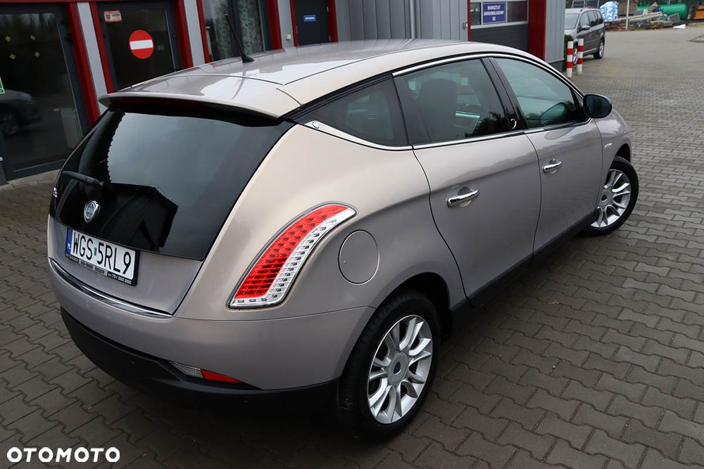 Lancia Delta 1.4 T-Jet 16v Argento - 10