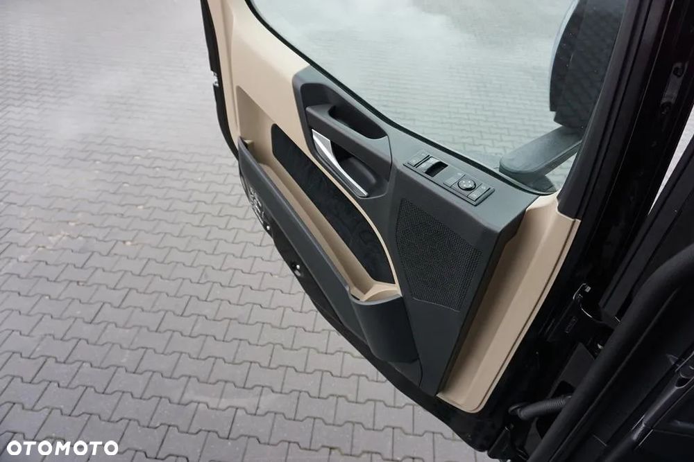 Mercedes-Benz / ACTROS / 2533 / ACC / E 6 / FIRANKA / ŁAD. 15 450 KG / 19 PALET - 39