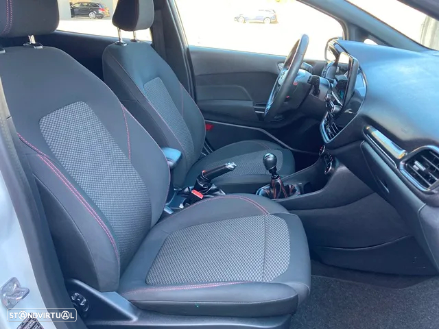 Ford Fiesta 1.0 EcoBoost Hybrid S&S ST-LINE - 30