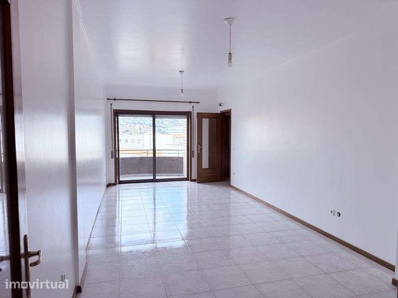 Apartamento T2 arrendamento S. Vicente, Braga - Grande imagem: 3/11