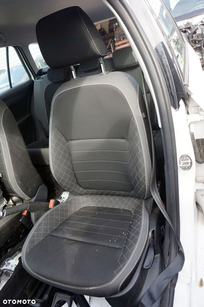 SKODA FABIA III NJ5 LIFT KOMBI 2020 LF9E 1.0 TSI DKLD 95KM QTS BIAŁY na części - 11