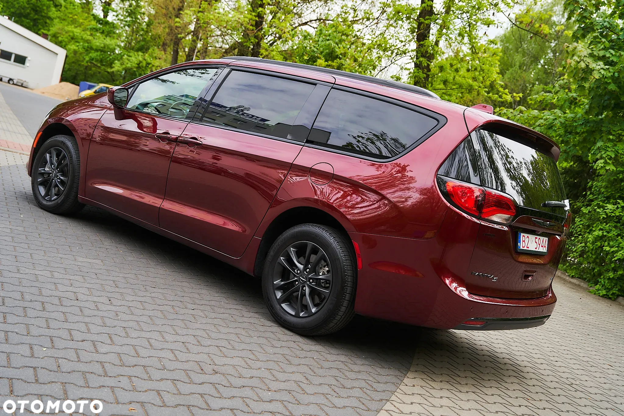 Chrysler Pacifica - 6
