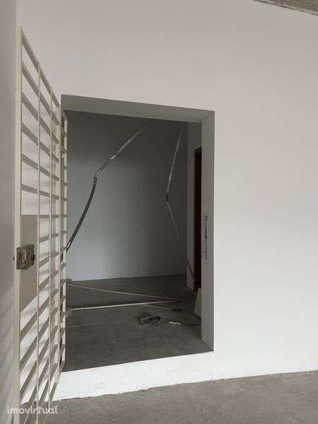 Aluga-se armazem - Grande imagem: 5/5