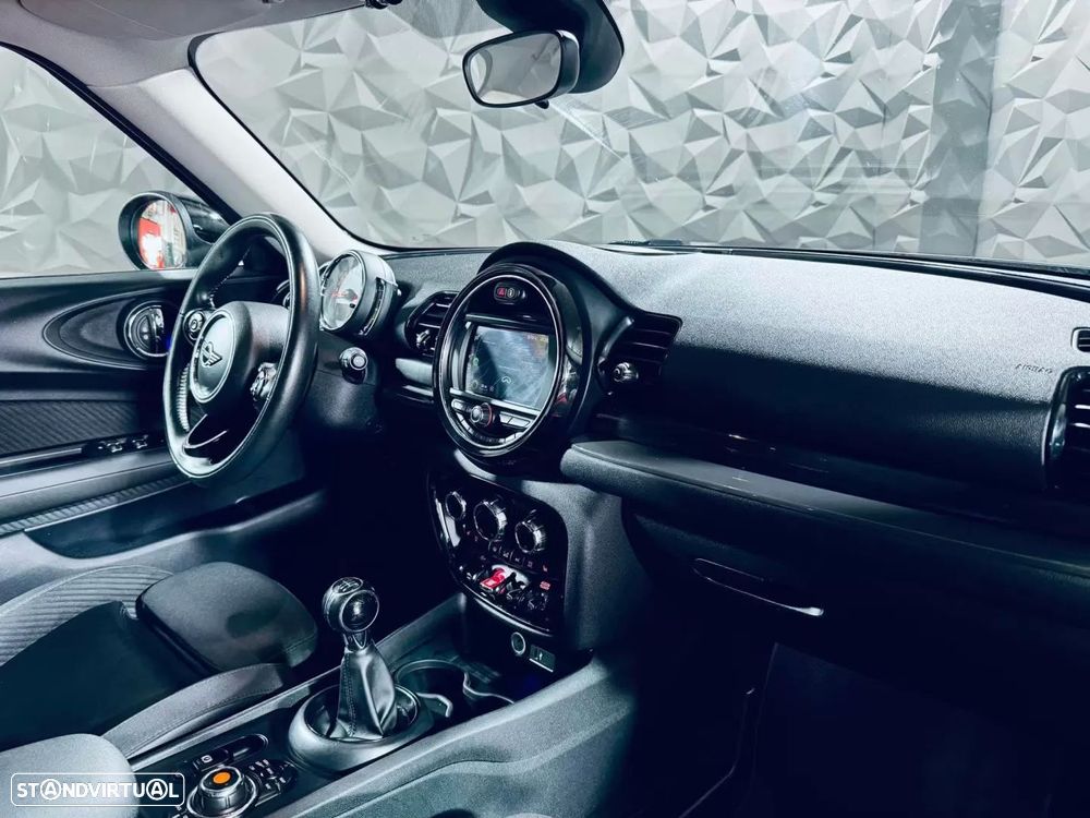 MINI Clubman One - 17