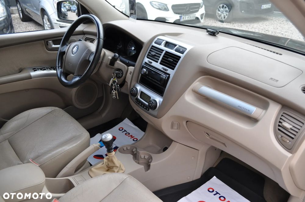 Kia Sportage 2.0 CRDI 4WD Champ - 15