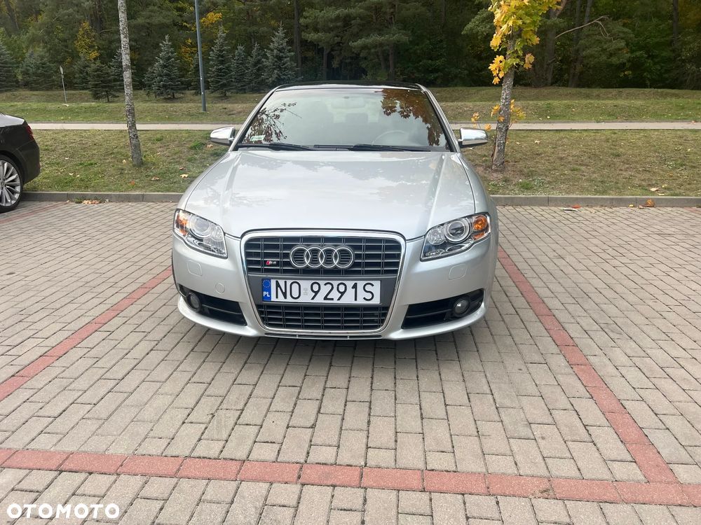 Audi S4 Limousine 4.2 Quattro Tiptr - 34