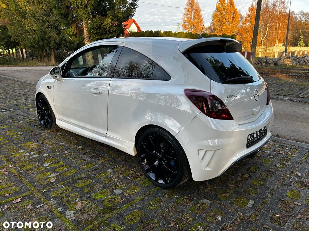 Opel Corsa 1.6 Turbo OPC - 5