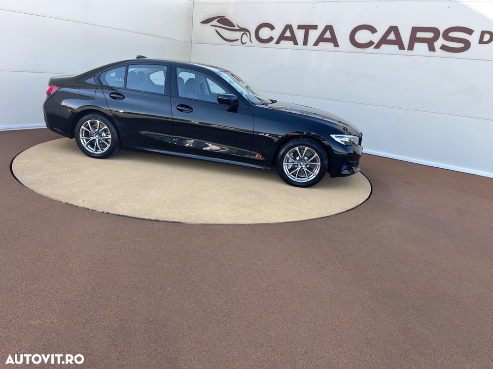 BMW Seria 3 330e Aut. Sport Line - 15