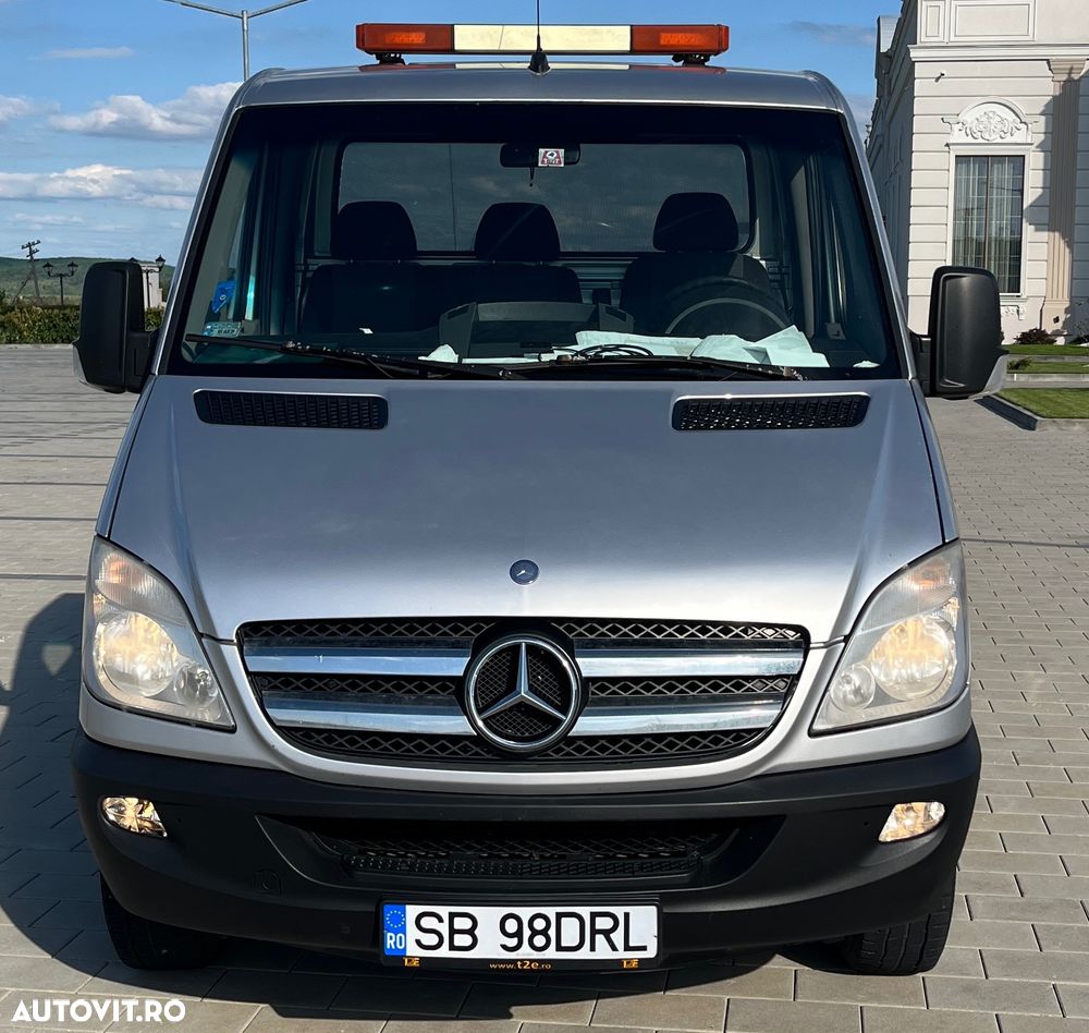 Mercedes-Benz Sprinter - 2