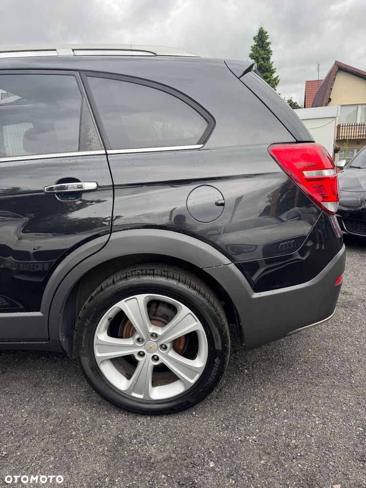 Chevrolet Captiva 2.2 D LTZ - 7
