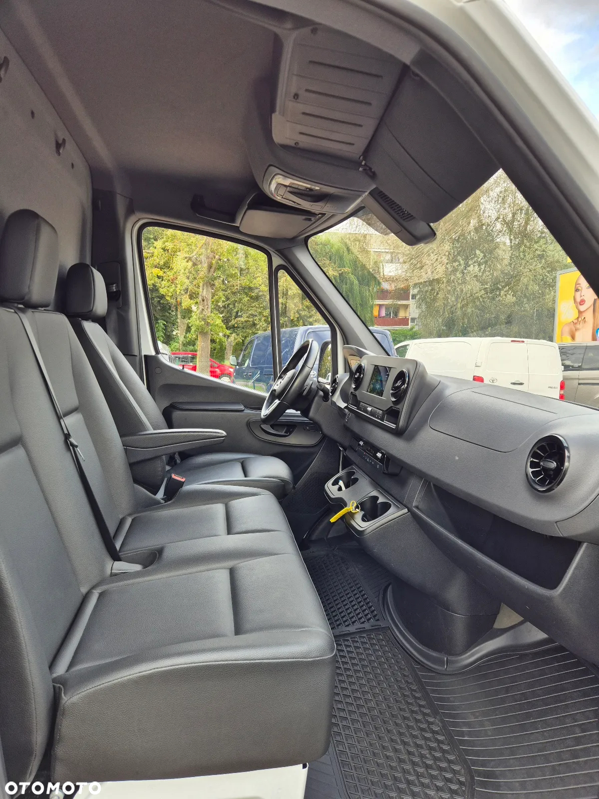 Mercedes-Benz Sprinter - 7