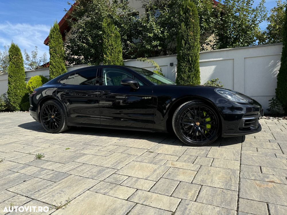 Porsche Panamera 4 E-Hybrid - 2