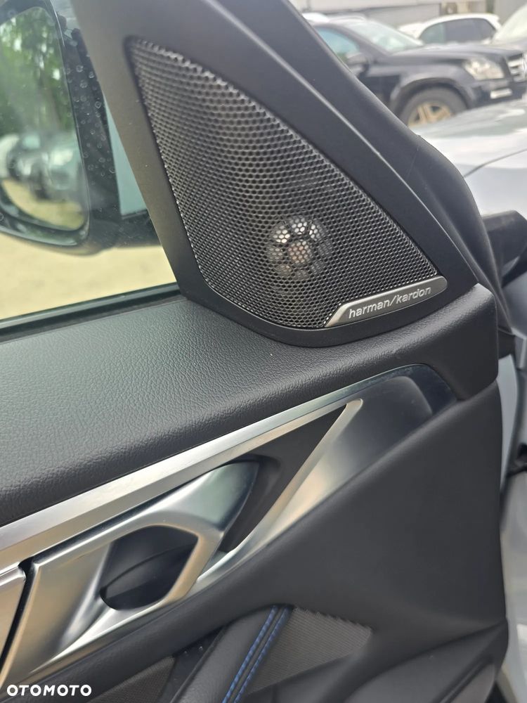 BMW i4 80.7kWh eDrive 40 M Sport - 9