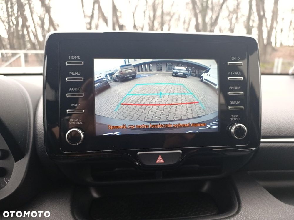 Toyota Yaris Hybrid 1.5 Comfort - 12