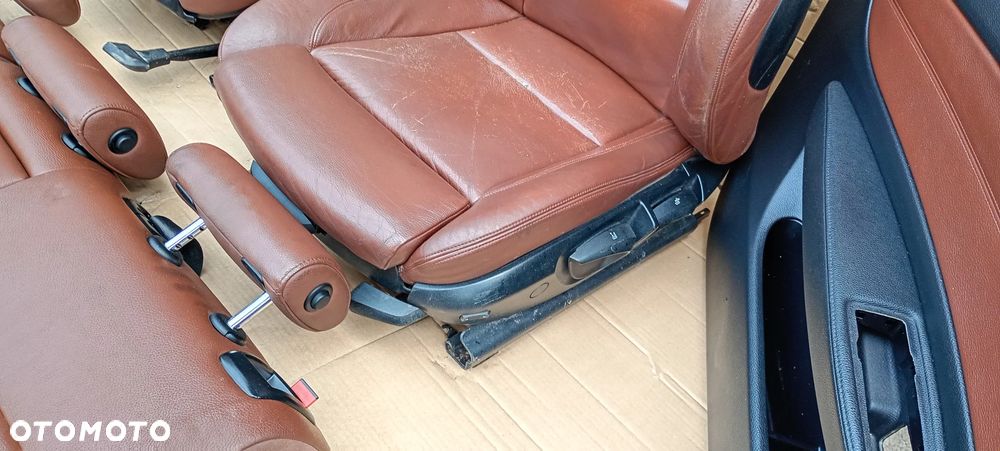 Fotele kanapa boczki komplet skóra BMW 1 E81 3D - 5
