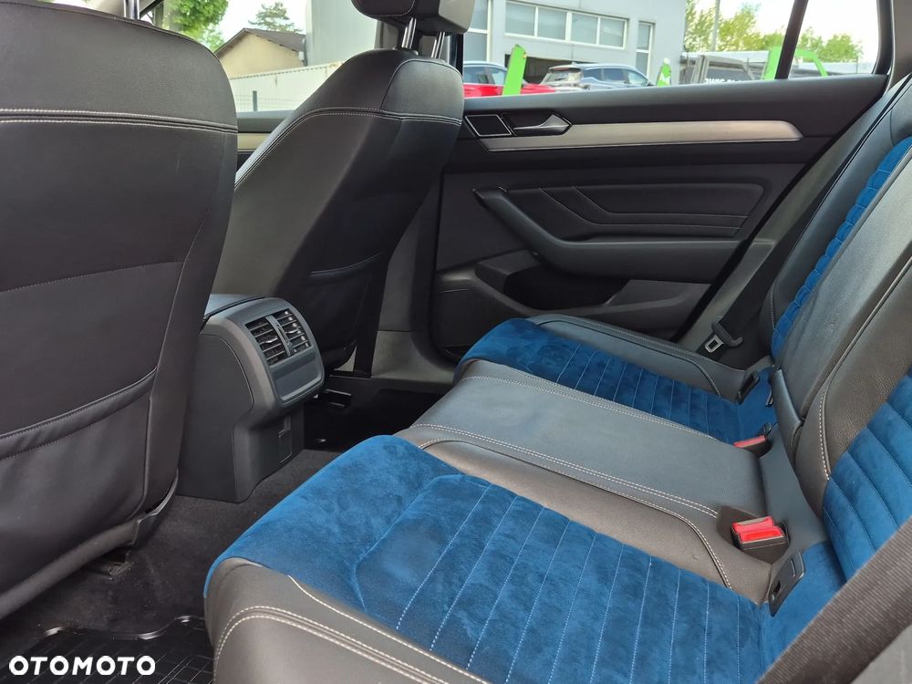 Volkswagen Passat 2.0 TSI Elegance DSG - 13