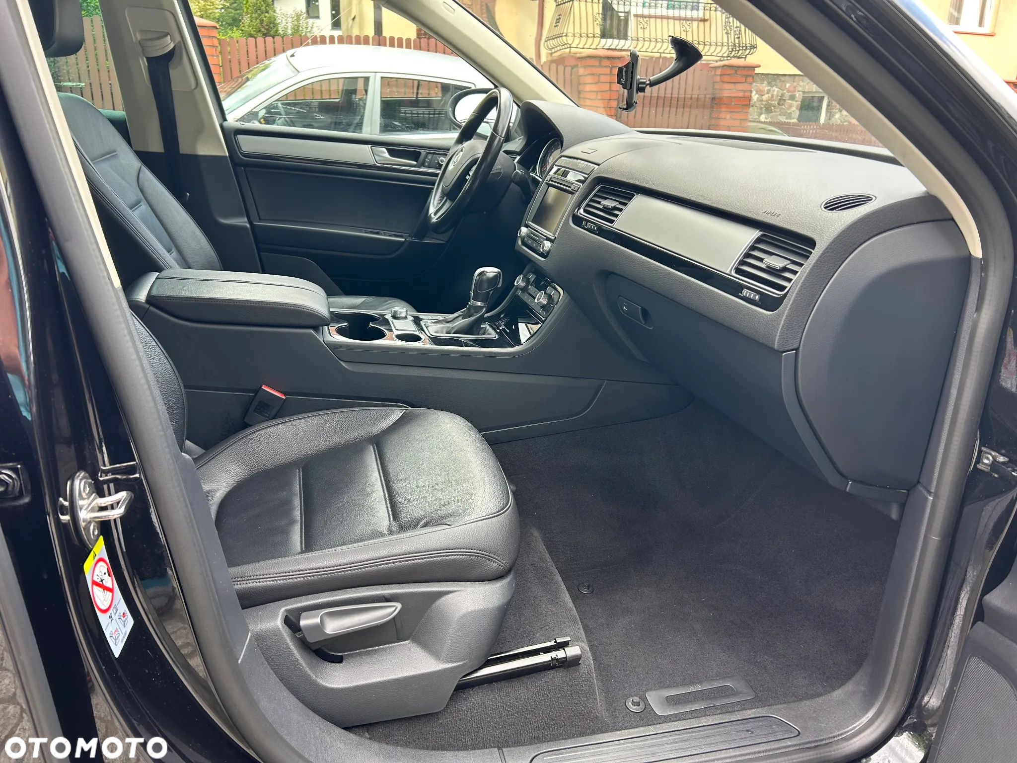 Volkswagen Touareg - 8